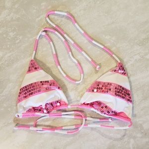 M VS sequin triangle pink white